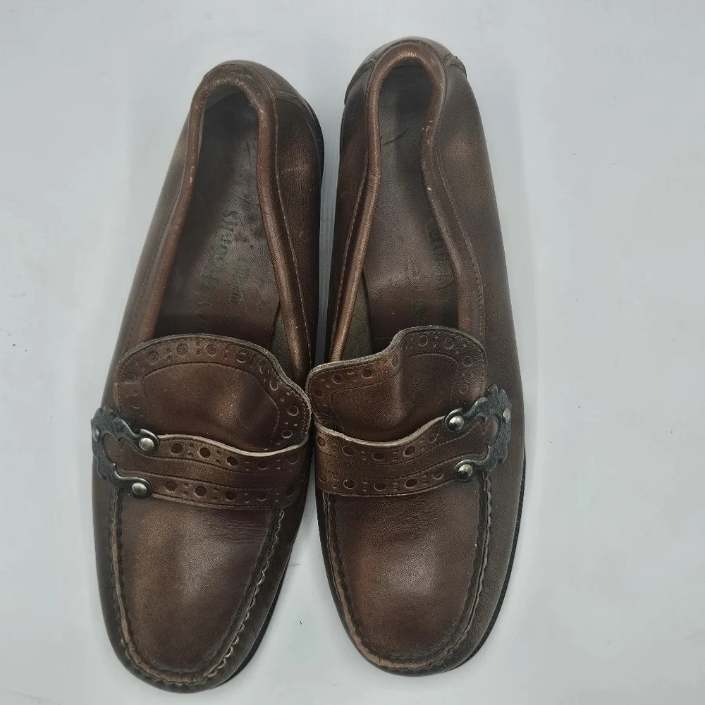 Mens Jolly Rogers by Sebago leather loafers size 10B